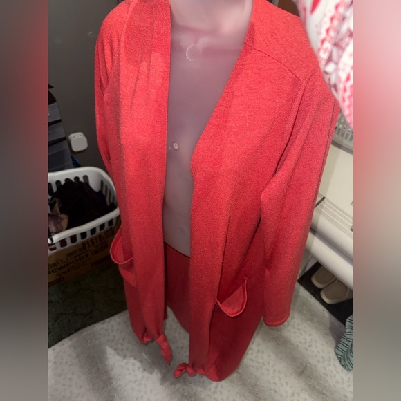 LuLaRoe Vibrant Red Cardigan - Picture 4 of 6
